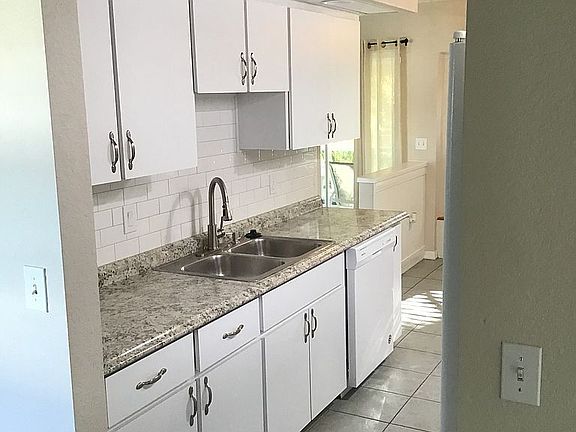 4th image of 7419 Sunnybrook Blvd