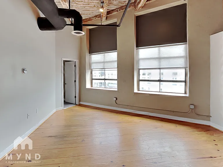326 Nelson St SW #401 — Photo 3