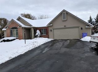 653 Plank Rd, Webster, NY 14580