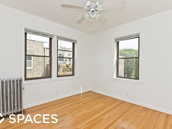 3rd image of 738 W Aldine Ave #3EA
