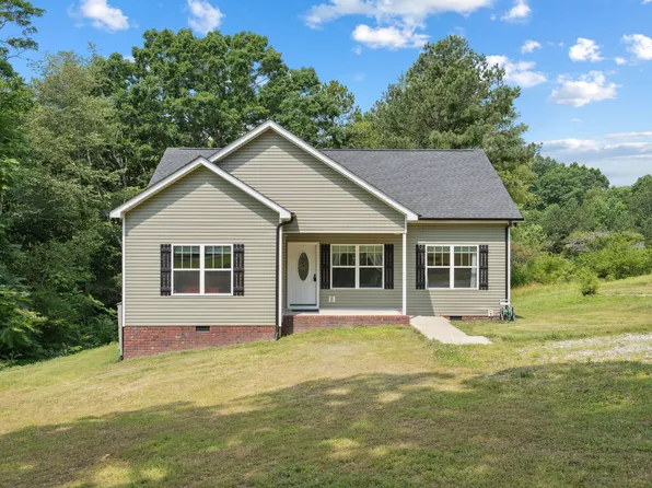 1505 Bakers Work Rd, Burns, TN 37029