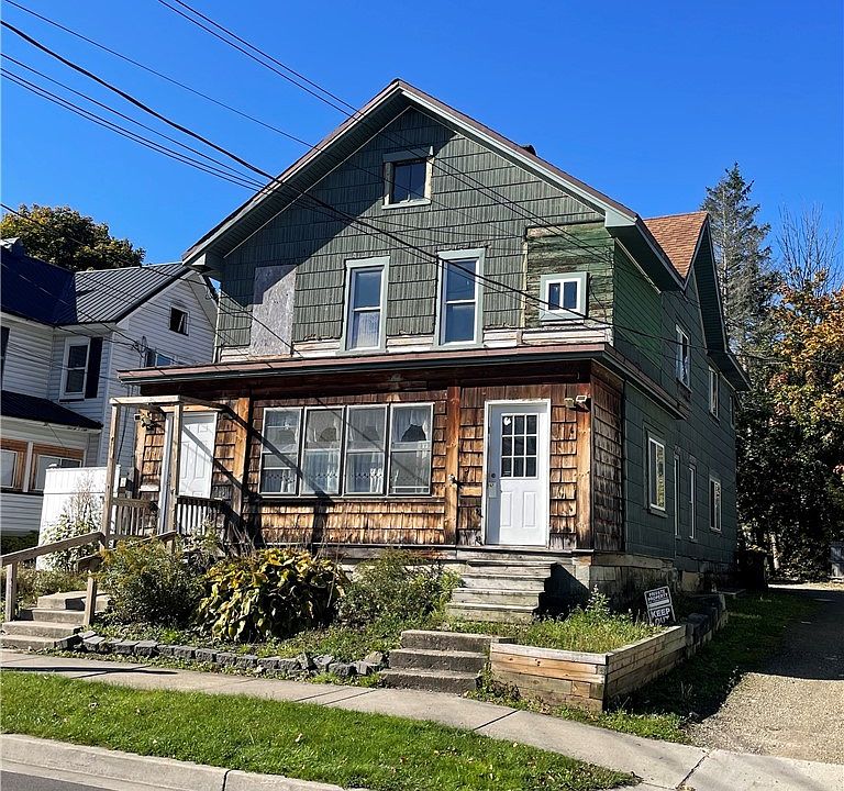 1st image of 168 Barrett Ave