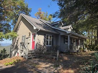 2386 Ridgepole Dr, Dillard, GA 30537