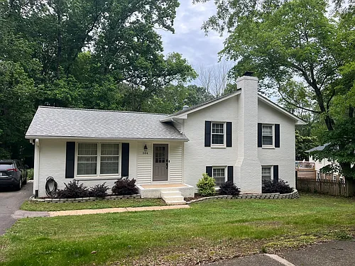 504 Northclift Dr Photo 1