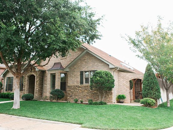 2nd image of 4723 Ashville Pl