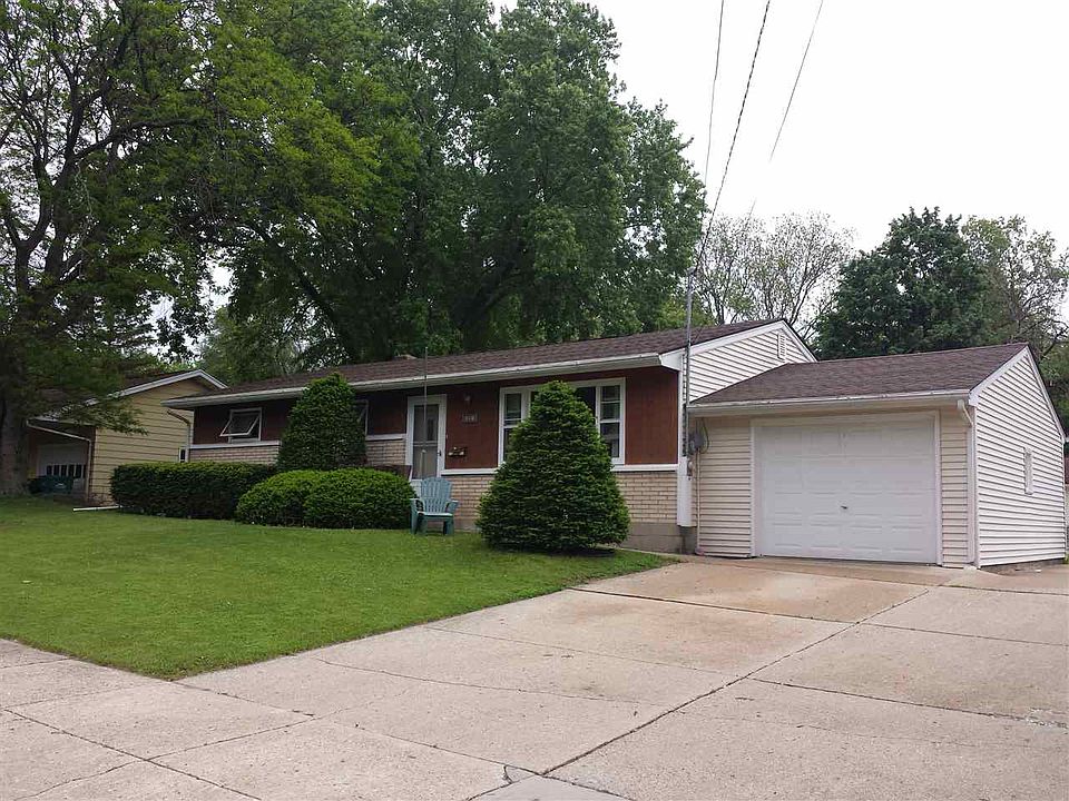 1st image of 307 Bel Aire St