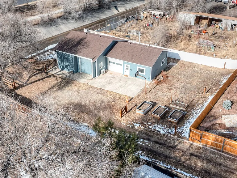 3800 1/2 Templeton Gap Rd — Photo 30