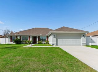 1862 SW Monterrey Lane, Port St Lucie, FL 34953