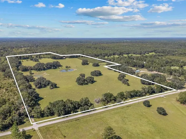 960 SW Bethlehem Ave, Fort White, FL 32038