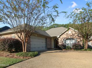 317 Westwood Pl, Brandon, MS 39042
