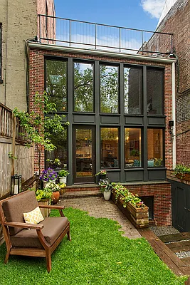 Sold by Corcoran | media 61