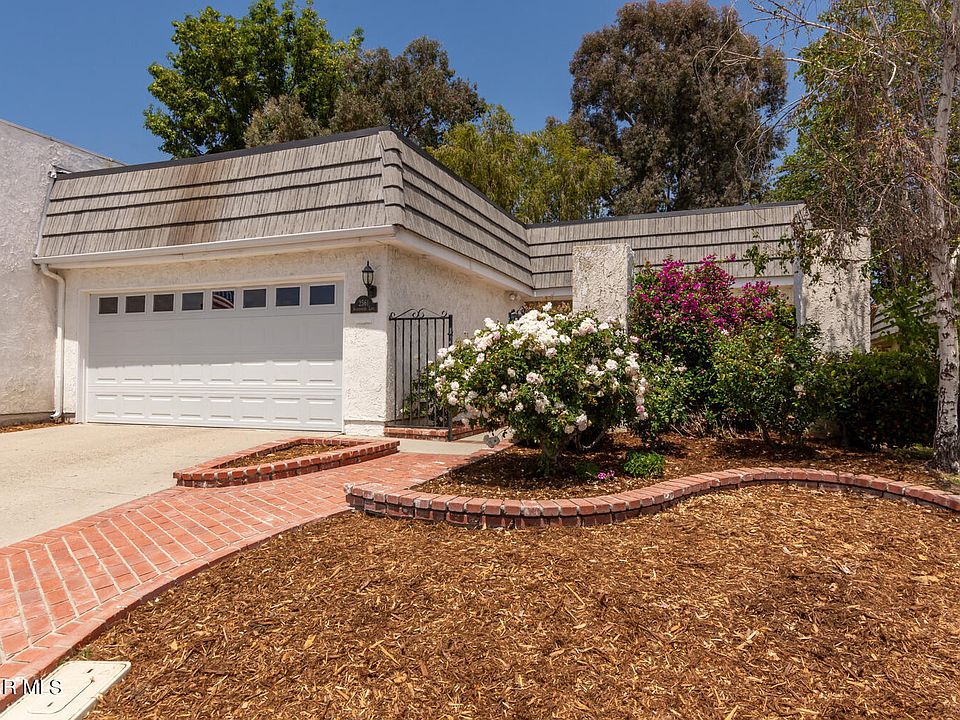 1st image of 2561 Northshore Ln