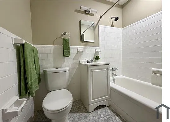 350 U St NE #102 — Photo 4