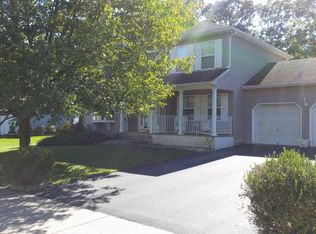 16 Sun Hollow Rd, Howell, NJ 07731