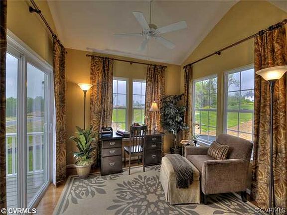 3rd image of 1239 James Estates Dr