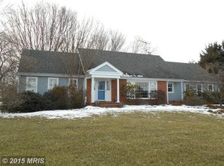 1400 Wakefield Valley Rd, New Windsor, MD 21776