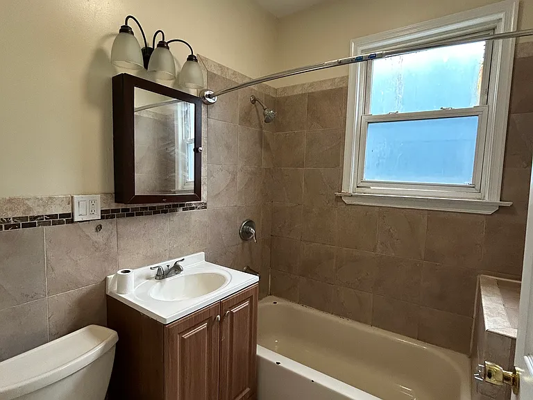 43 Norwood Ave #2 — Photo 7