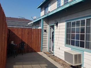 425 E Hullett St, Long Beach, CA 90805