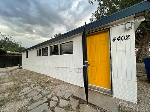 4402 E Seneca St #1 Photo 1