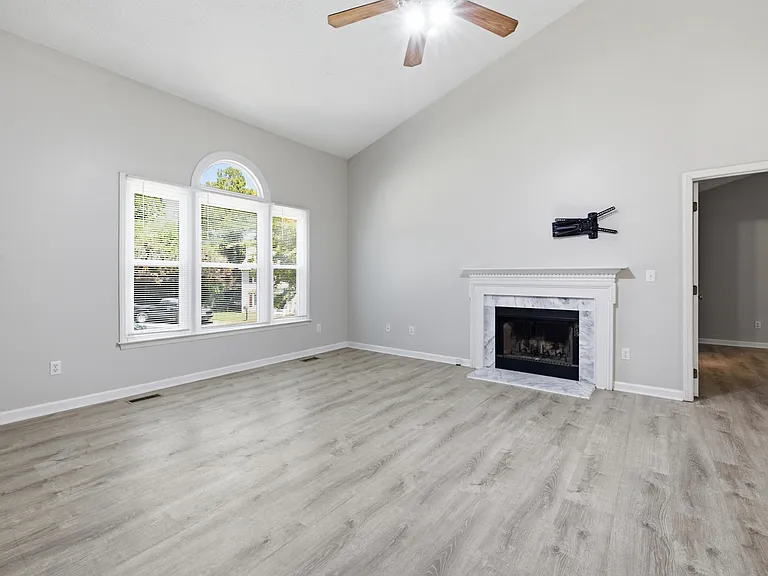 4109 Iron Horse Rd — Photo 6