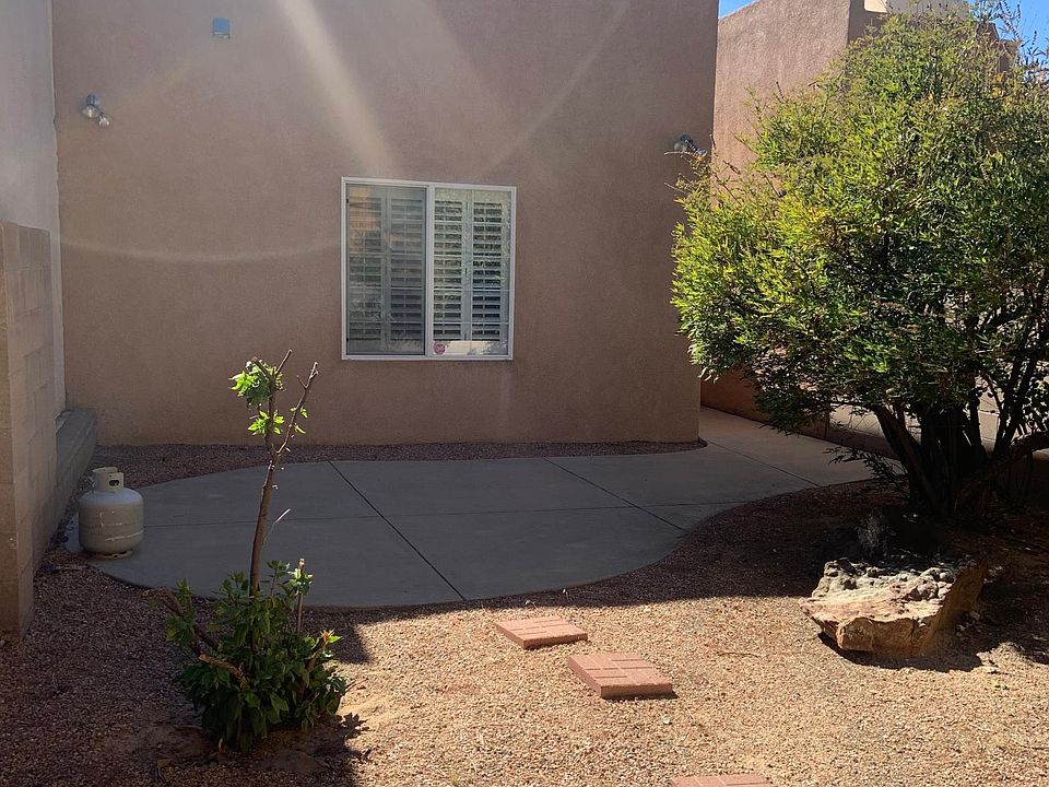 1st image of 4635 Holiday Breeze Pl NE