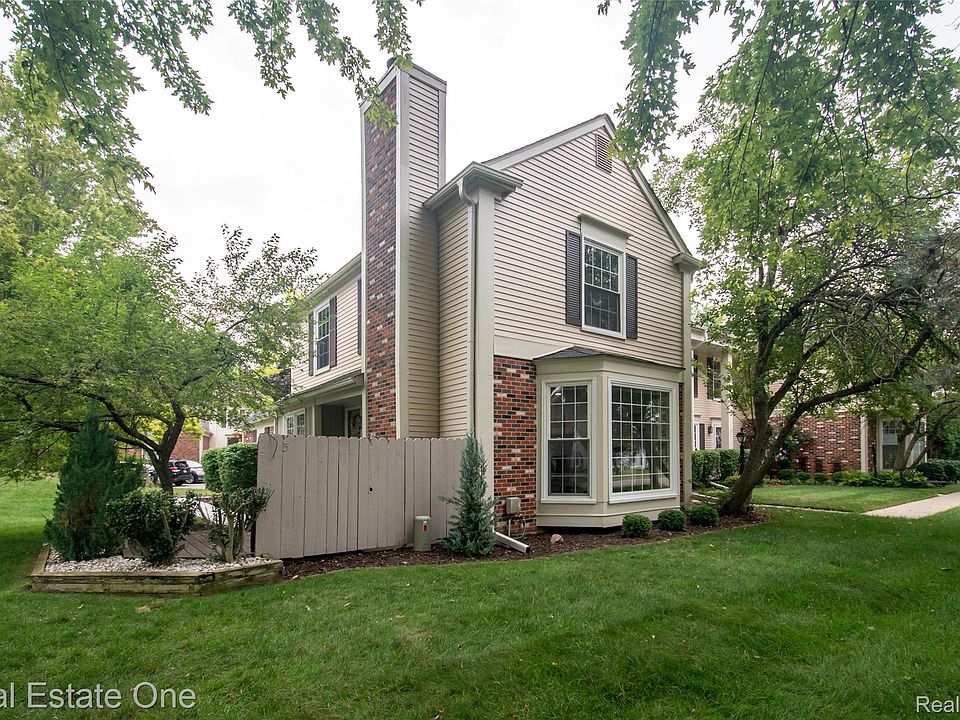 1st image of 1572 Kings Cove Dr