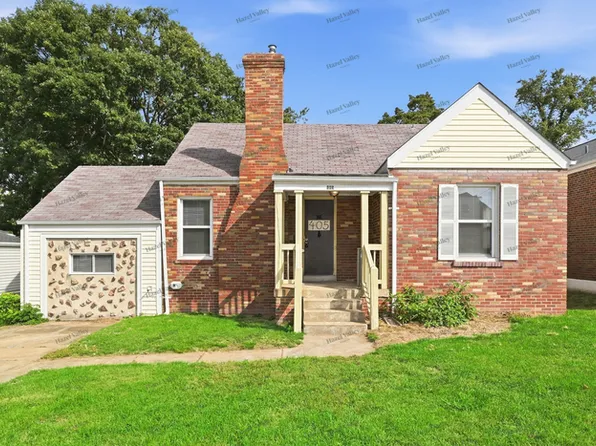 405 Hazelgreen Dr, Saint Louis, MO 63119