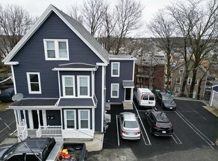 13 Adams Ct, Lynn, MA 01902