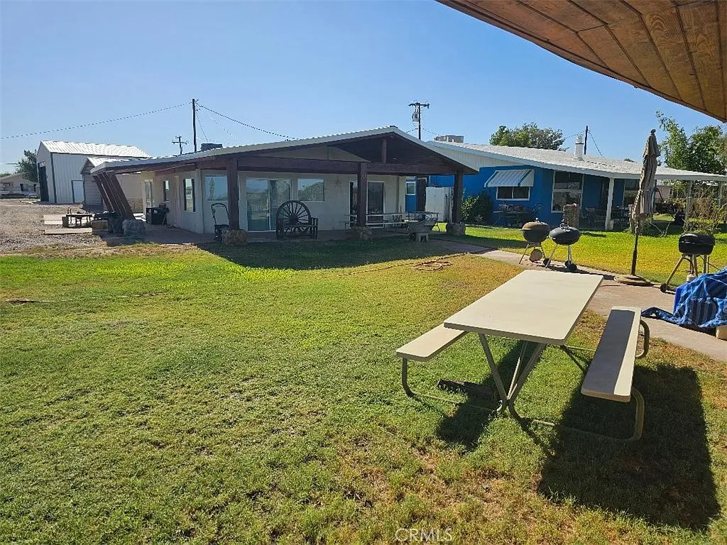 2 bed, 600 sqft, $2,500 — Photo 4