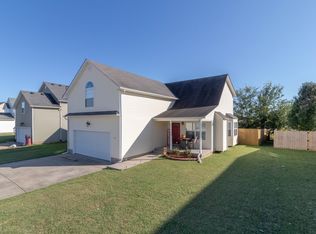 612 S Cavalcade Cir, Oak Grove, KY 42262