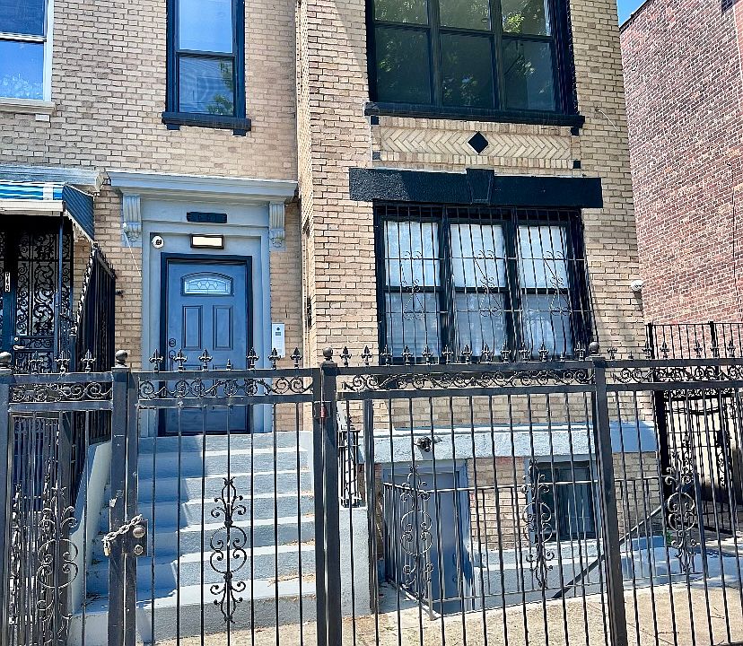 1st image of 657 Bryant Ave #3