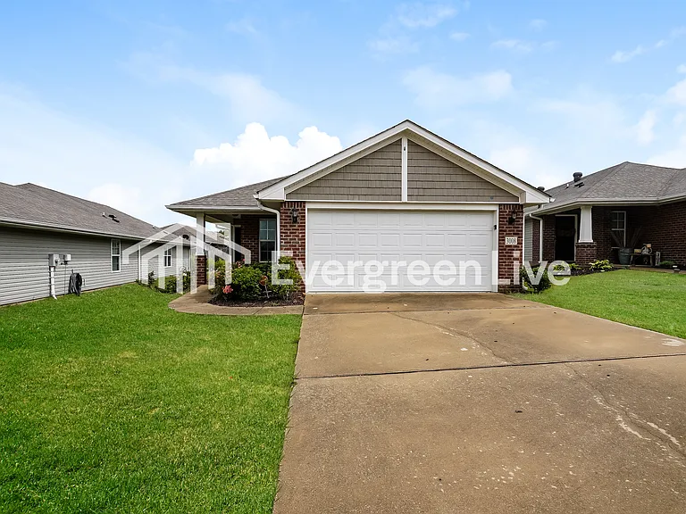 3008 Village Ridge Dr — Photo 1