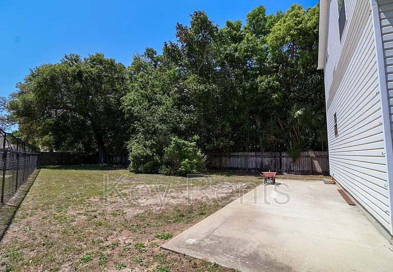 405 E Palmetto Ave — Photo 9