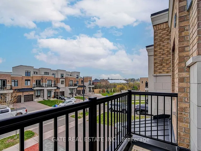 189 Elyse Ct — Photo 35