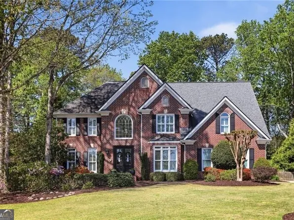 4662 Gilhams Rd NE, Roswell, GA 30075