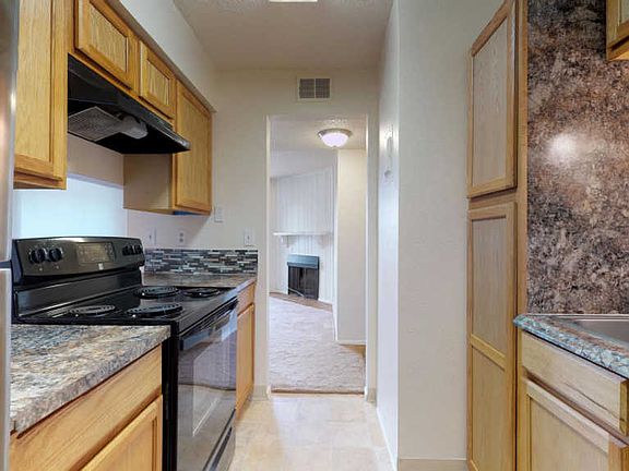 5th image of 3825 Montgomery Blvd NE APT 131