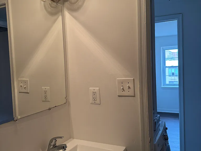 1806 Thames St — Photo 15