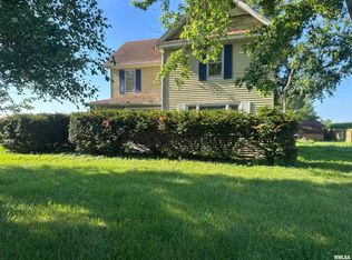 419 Dolen Rd, Winchester, IL 62694