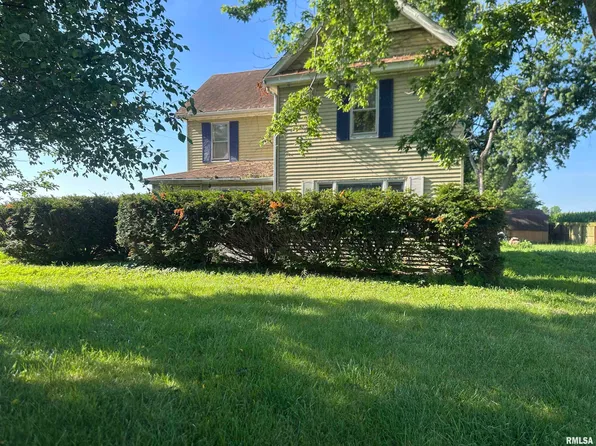 419 Dolen Rd, Winchester, IL 62694