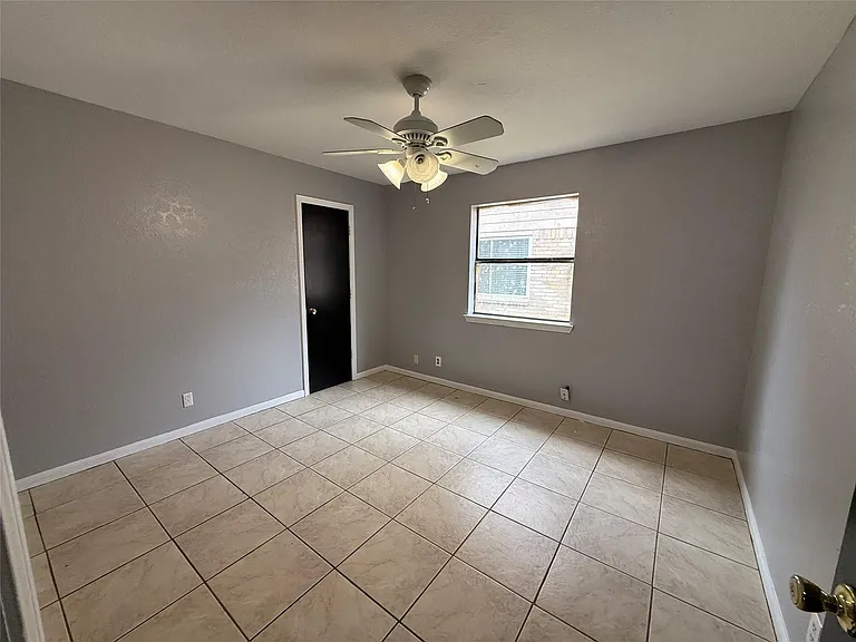 11611 Stone Bridge Dr — Photo 17