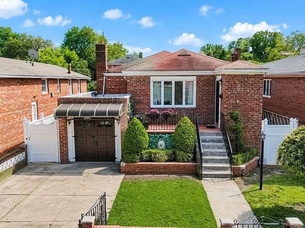 1832 Coleman St, Brooklyn, NY 11234