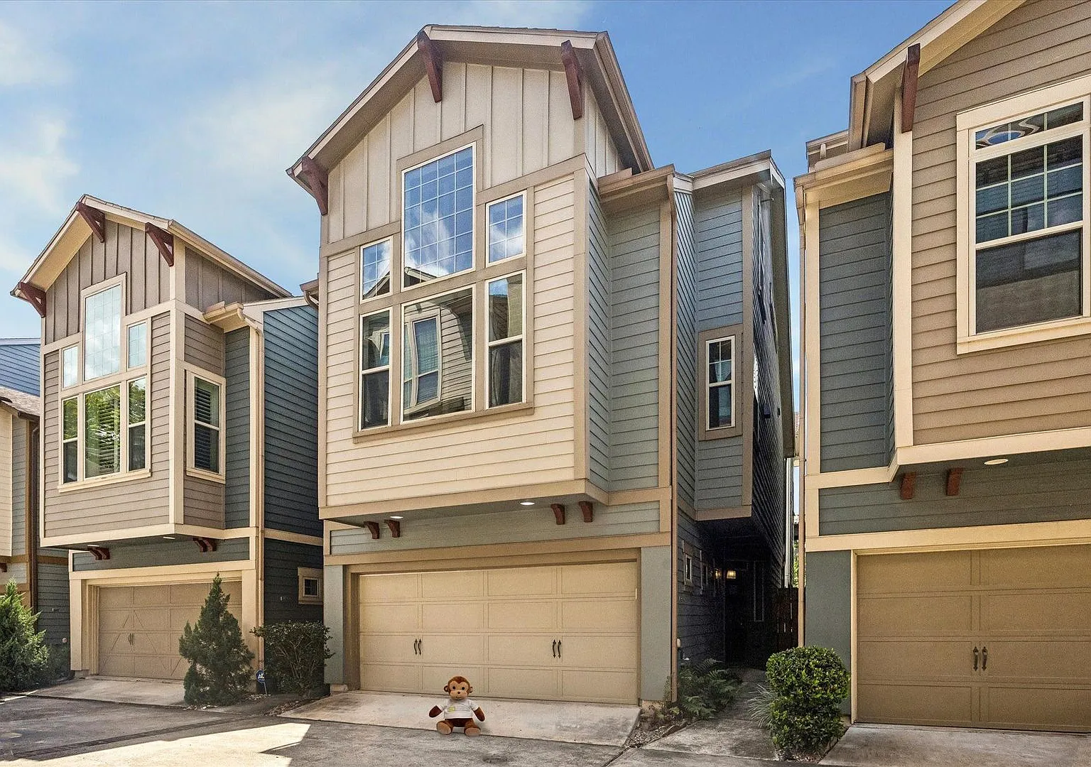 Move-in Ready home in the Heights/Greater Heights for lease! — Photo 1