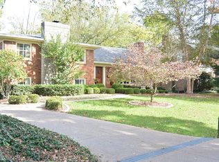 619 Maryhill Ln, Maryhill Estates, KY 40207