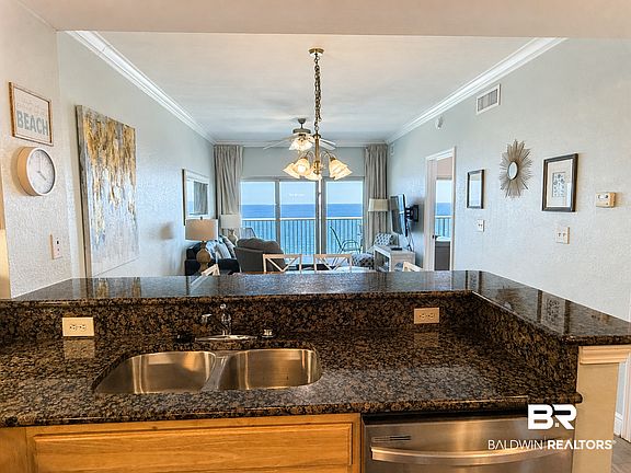 4th image of 1010 Beach Blvd #1908