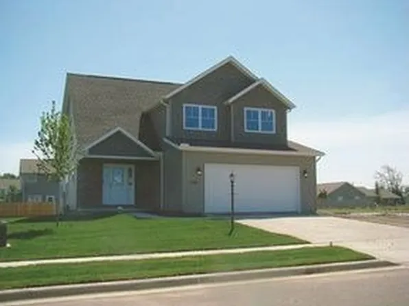 220 S Stillwater Dr, Chillicothe, IL 61523