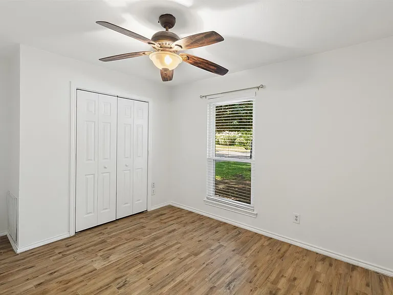 3008 Kirby Dr — Photo 18