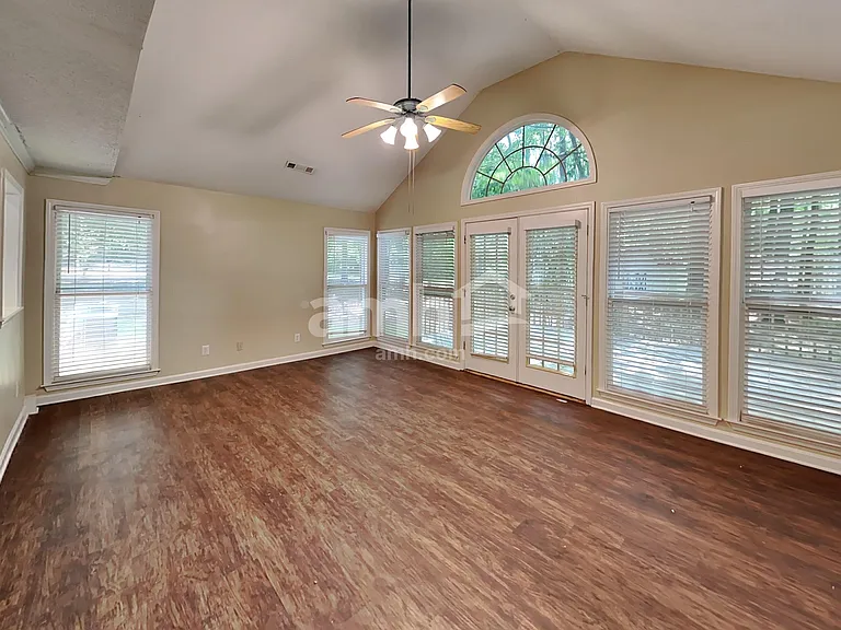 7 Pebble Way — Photo 20