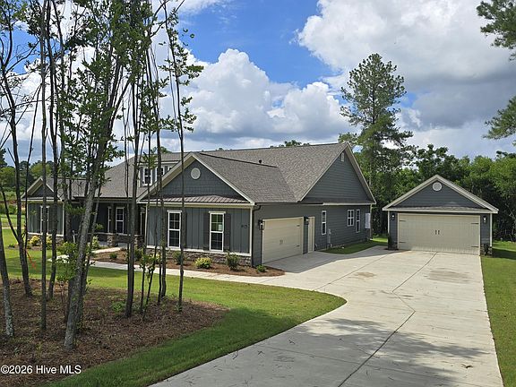 2nd image of 1234 Bellingham Drive