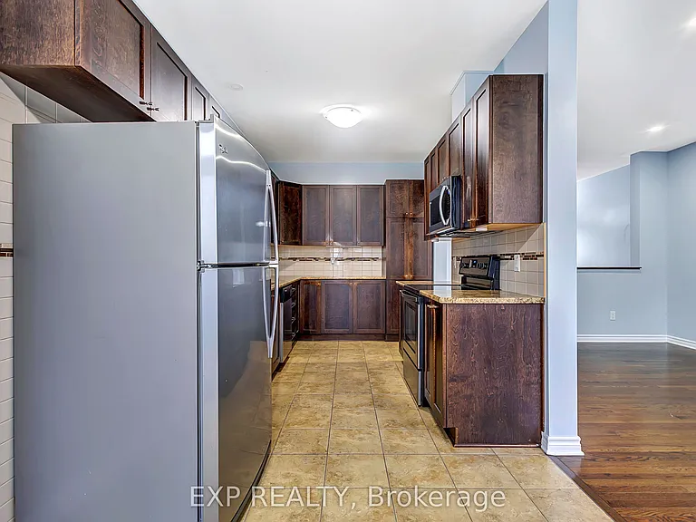 635 Moorpark Ave — Photo 10