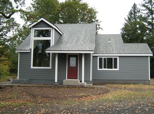 40137 Hilltop Dr, Lebanon, OR 97355